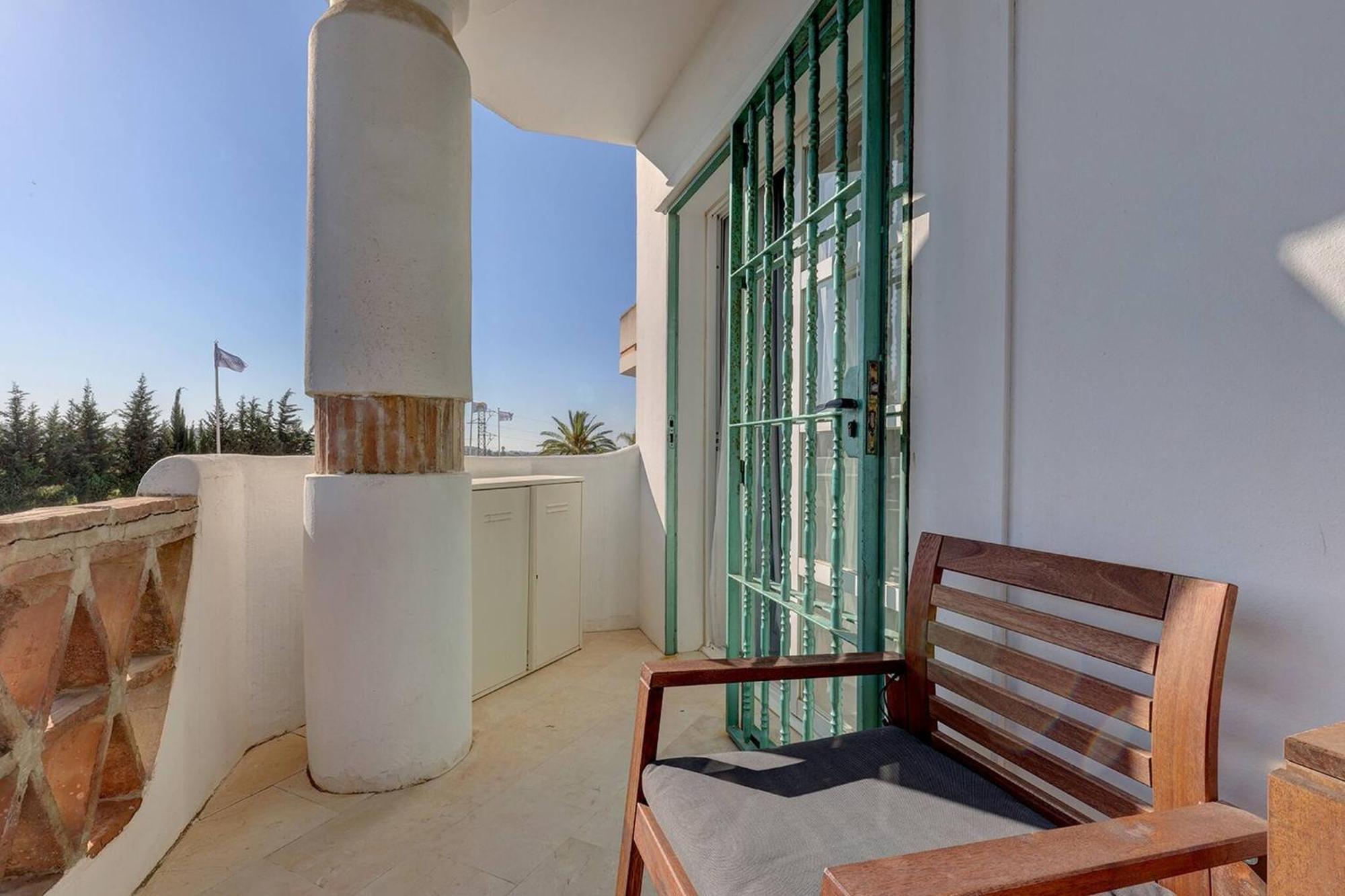 053 - Two Bed Mijas Golf Apartment In Popular Matchroom Golf Club Fuengirola Exterior photo